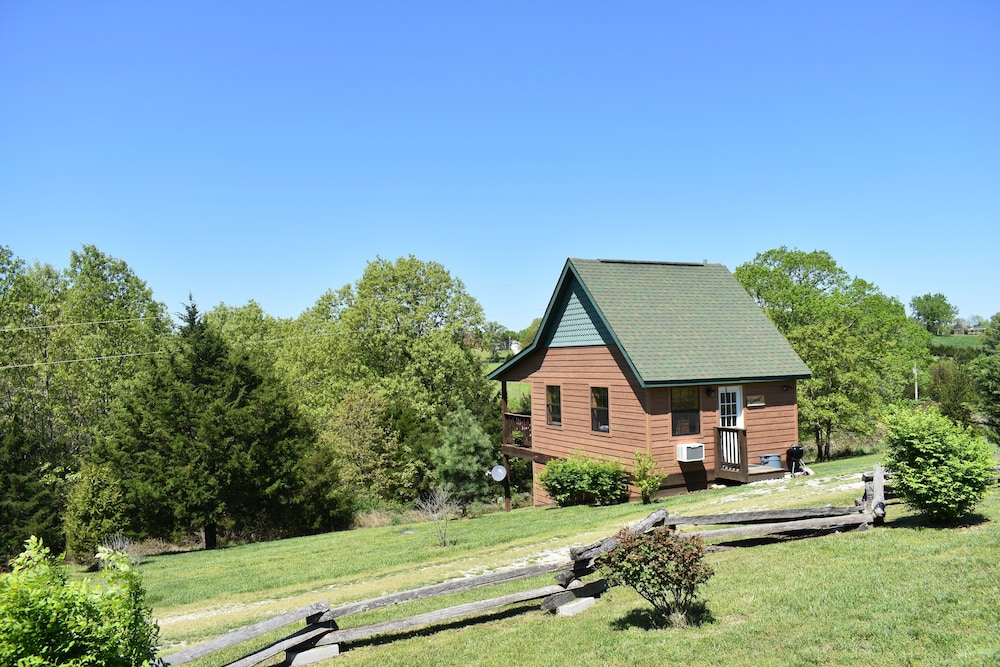 Bear Creek Lodge Cabin Resort