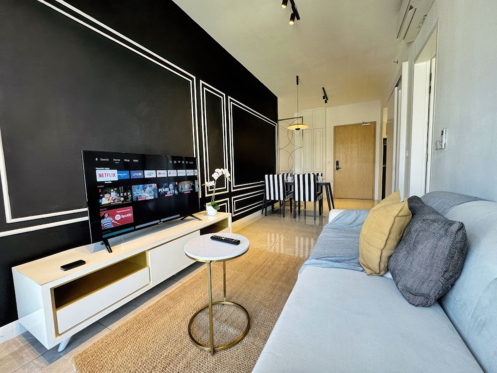 Axon Residence by Emily in Town
