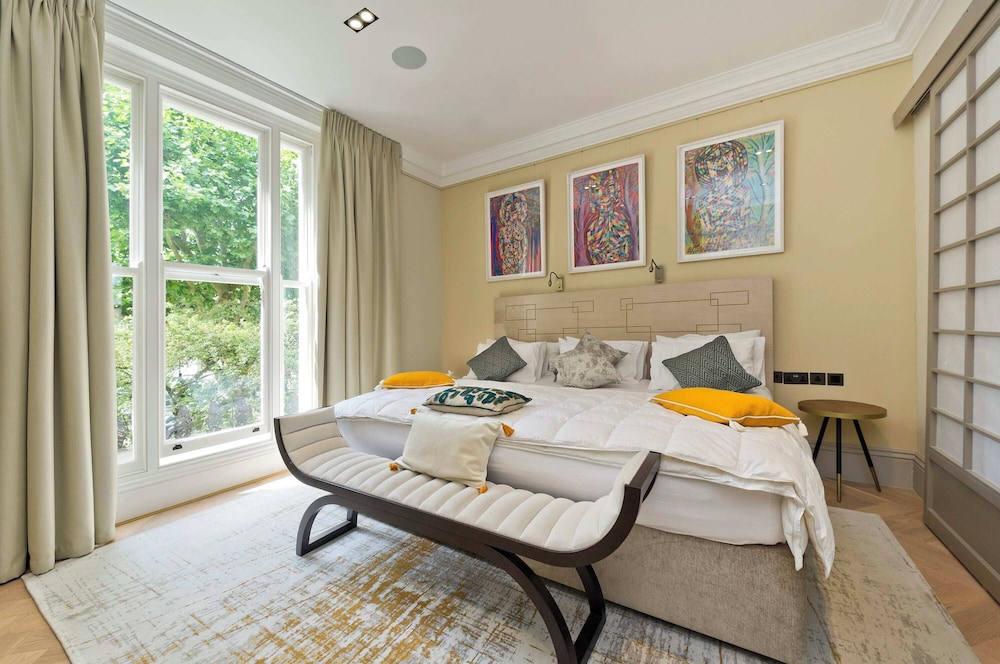 7bed Notting Hill W/garden, Games Room & Parking