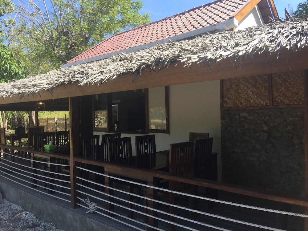 Maleo Moyo Seaside Resort