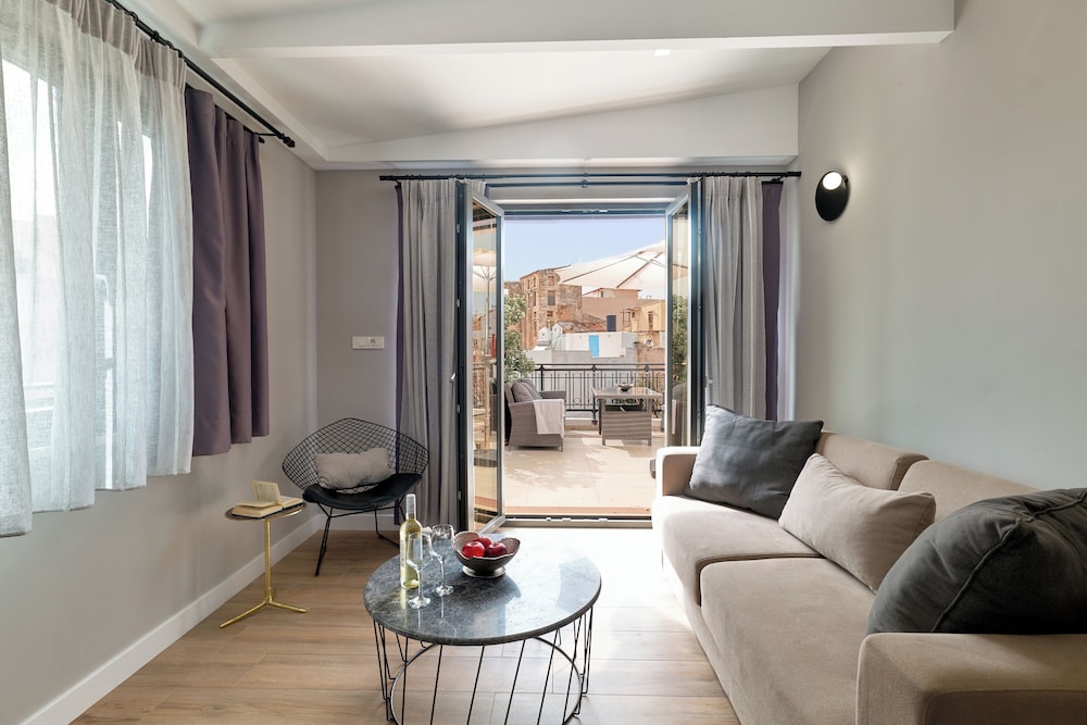 Nival Luxury Suites