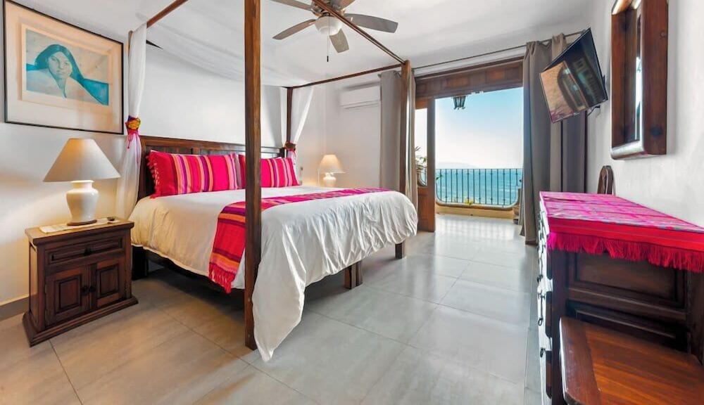Ocean View 2Br Condo-balcony-beach-pool - 603