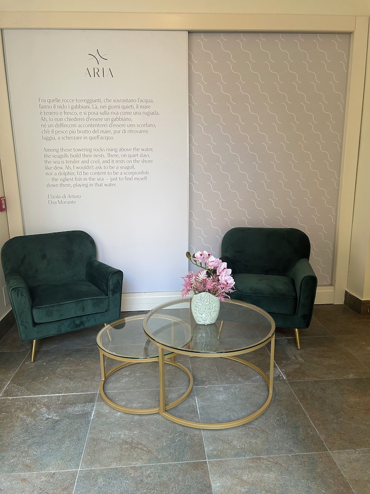 Aria Rooms
