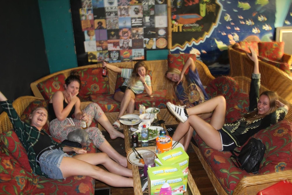 Backpackers In Paradise Resort - Hostel