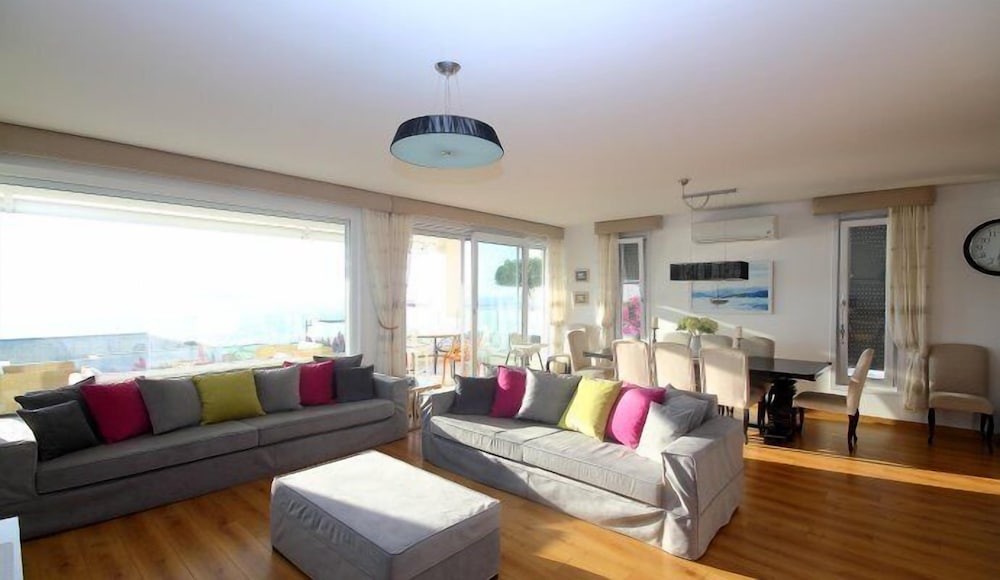 Turgutreis Villa Beaton 5 Bedrooms