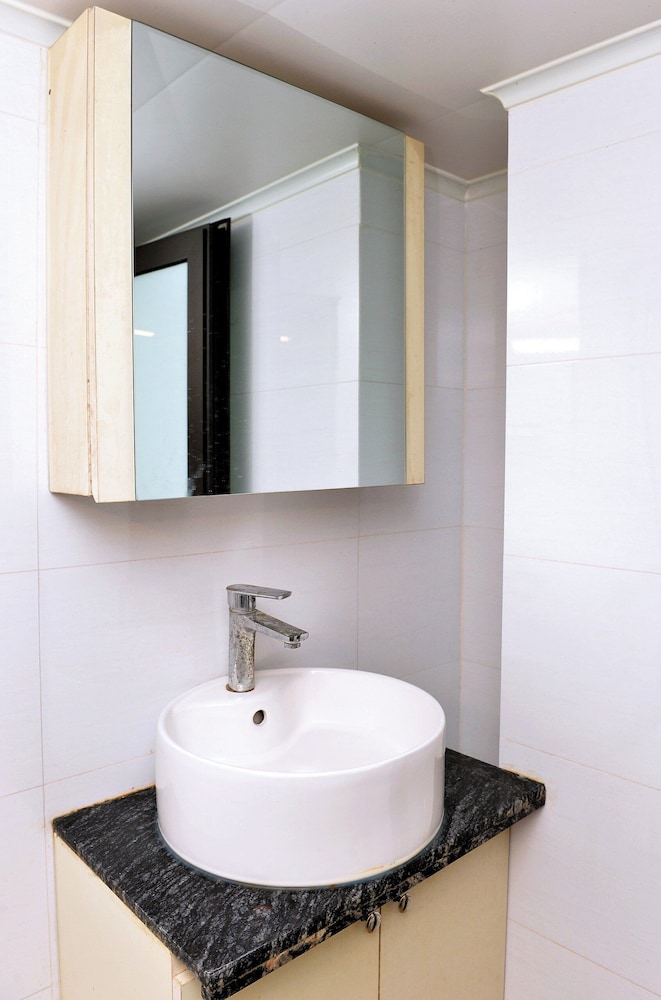 Era Apartment Nguyen Trai