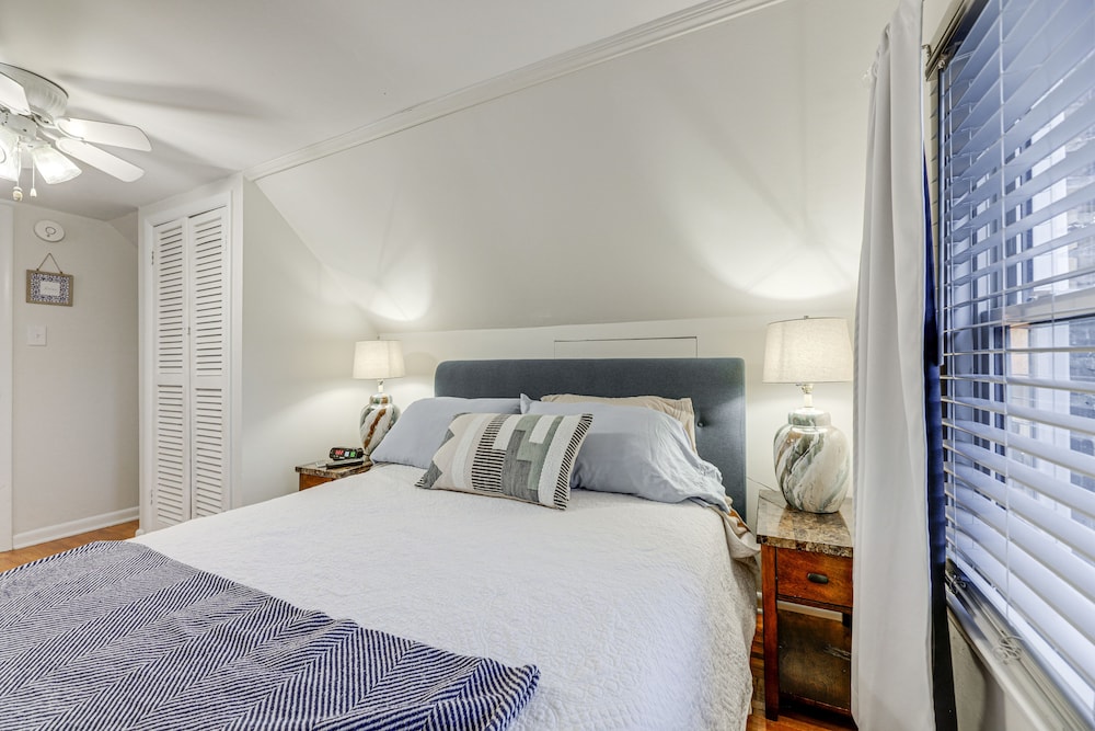 Lexington Vacations - Lovely Lexington Home: 4 Mi to Downtown! - Property Image 31