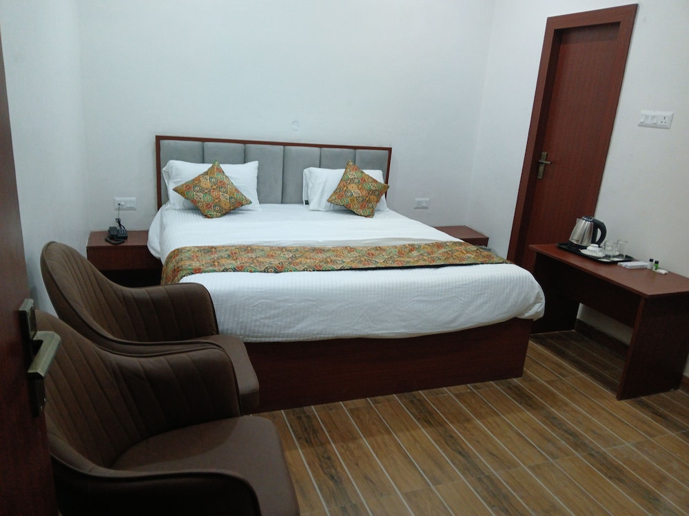 The Millennium Kashi Hotel