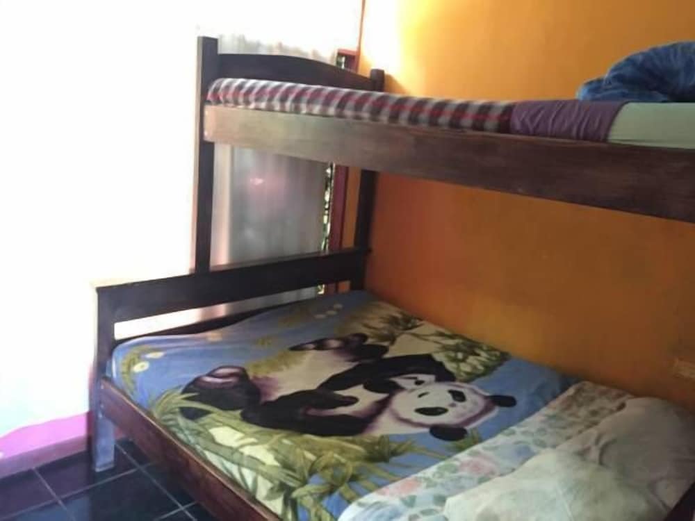 Mi Casa Tica Backpacker