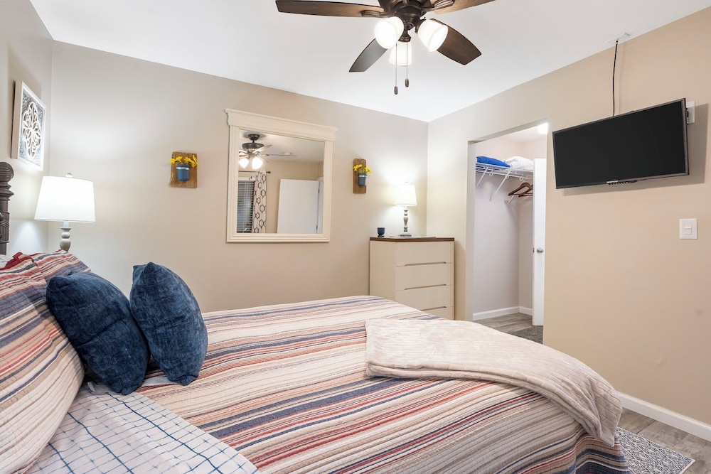 Greenside Retreat - Pointe Royale