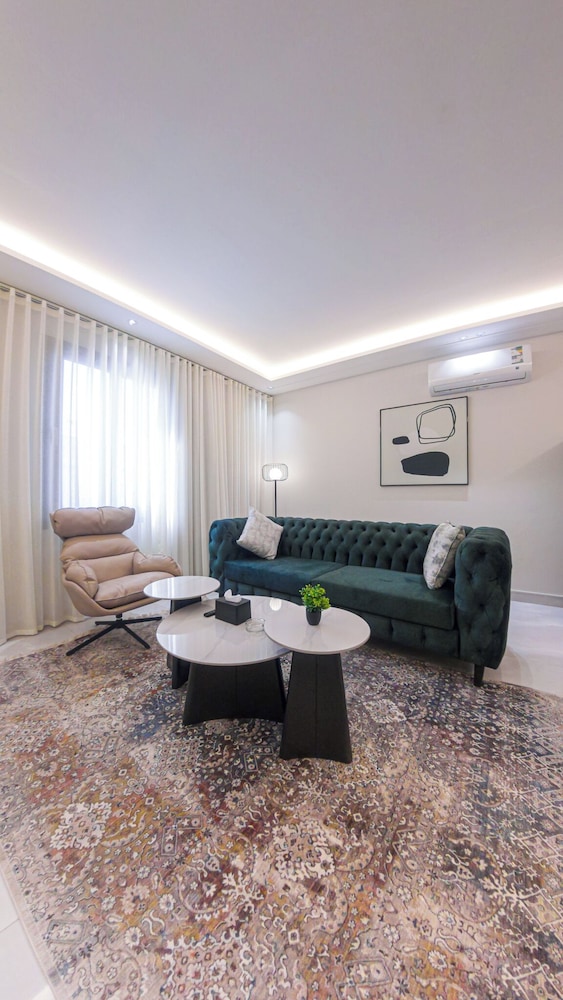 Hometel Rawda