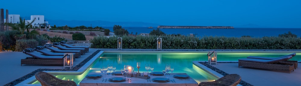 Aelia Paros Villas