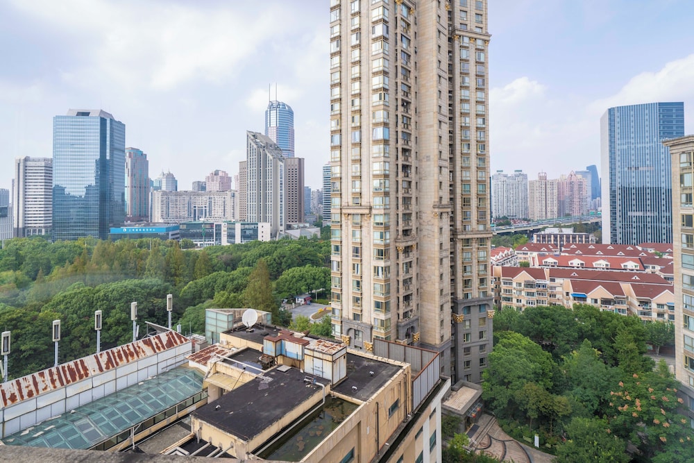 Tyms Gubei Elegant 3BR 2BA APT
