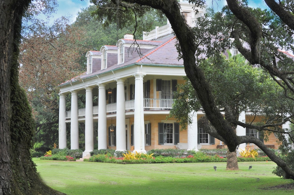 Houmas House Plantation and Gardens