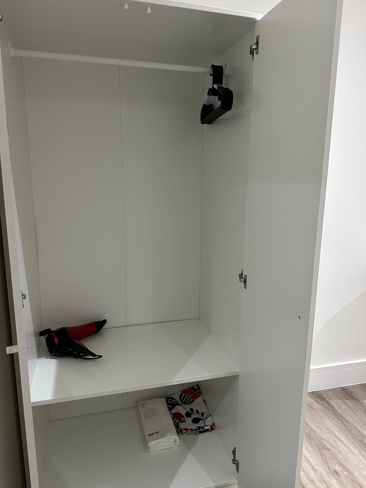London 1 bed Luxe Flat Ilford Beautiful