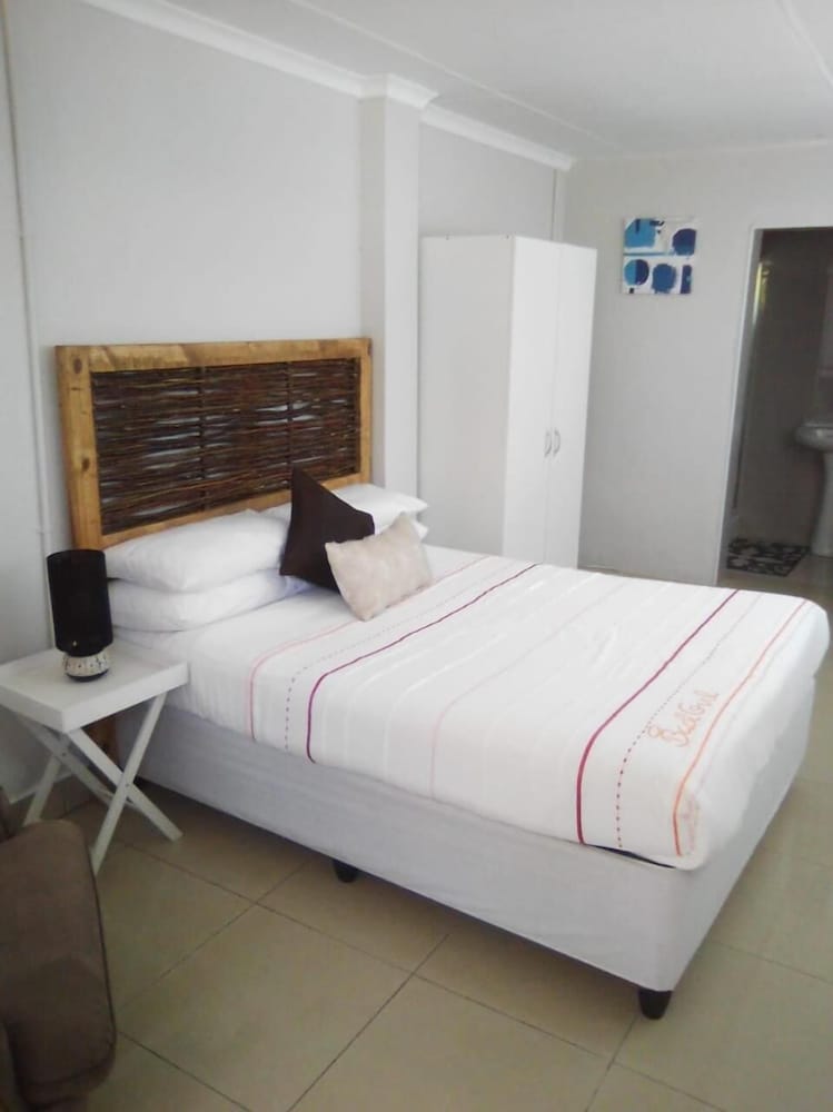 EMMY Guesthouse