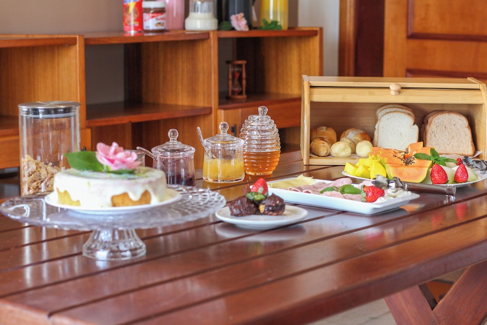 Cerejeira Guest House