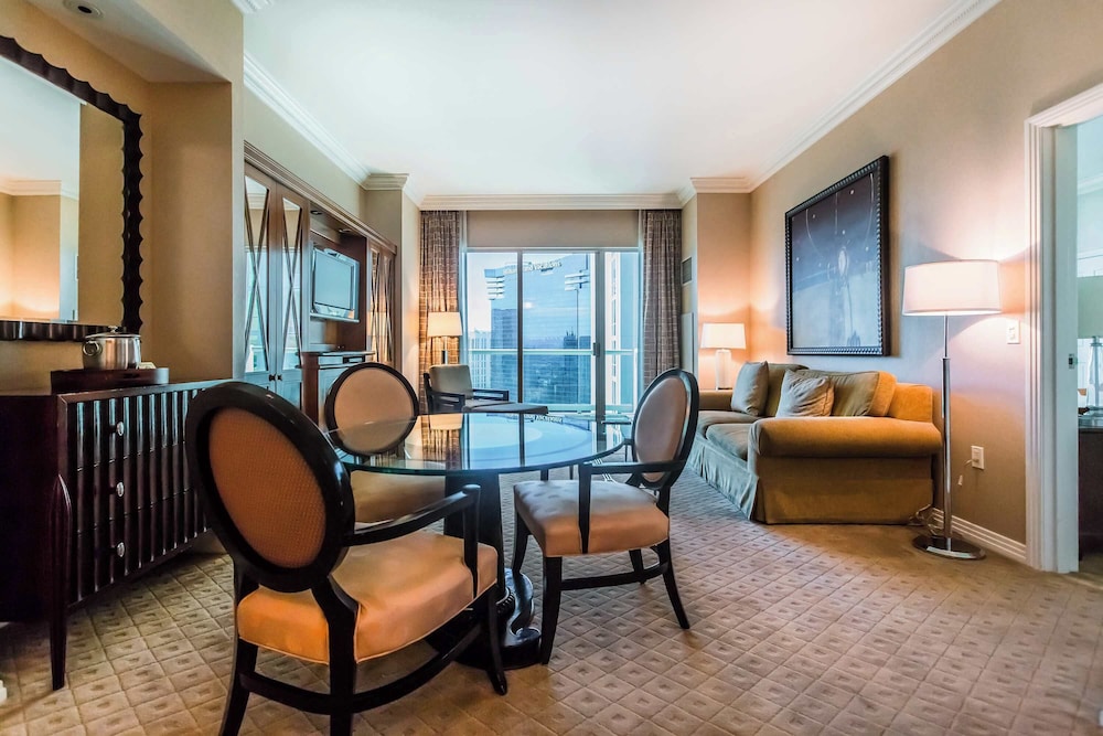 Signature MGM