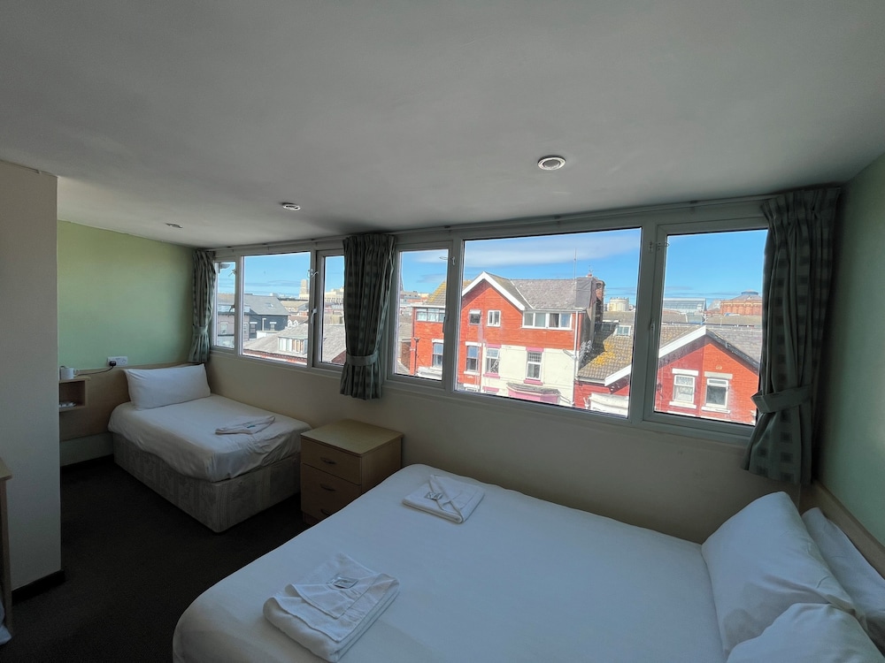 Fairhaven Hotel Central Blackpool