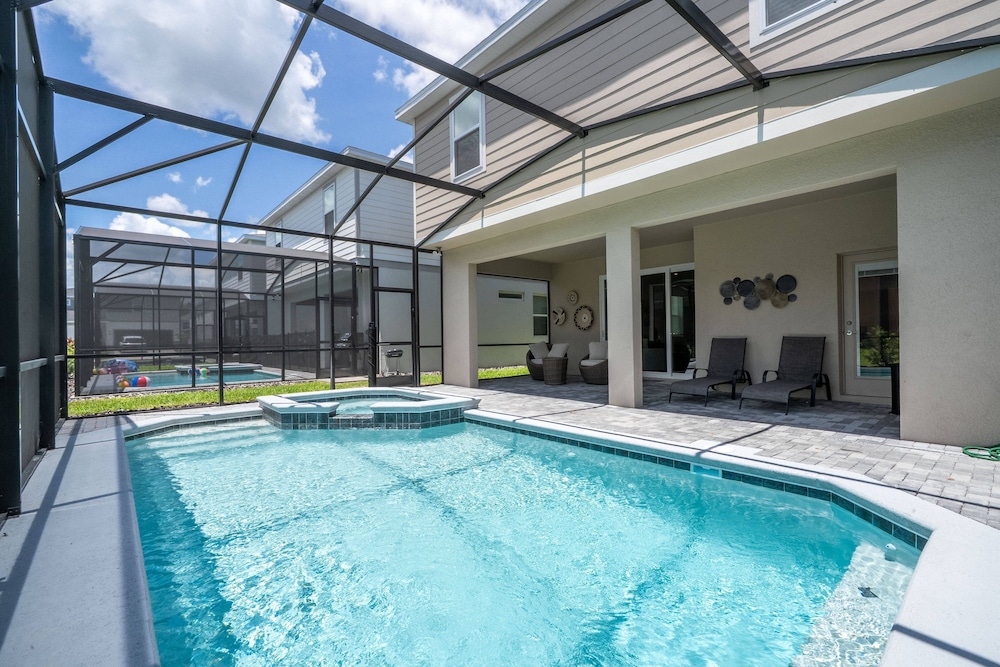 Windsor Cay 7BR Water Park Free