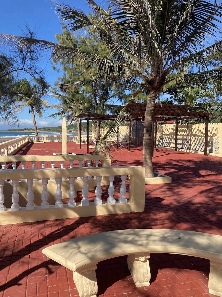 Kasa Cailloux - Property Image 24