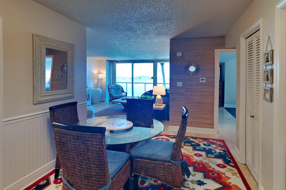 Sabine Yacht & Racquet by Southern Vacation Rentals, photo 20