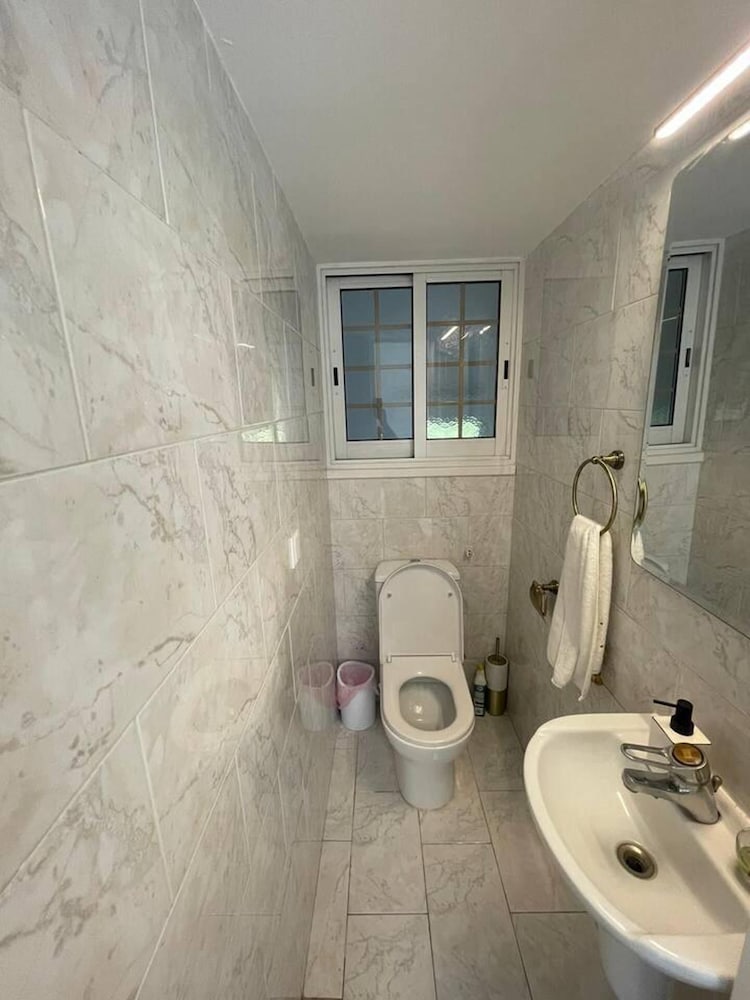Amazing 4-bed Villa in Limassol