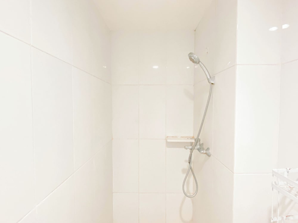 Relaxing Studio at Tamansari Mahogany Karawang Apartment