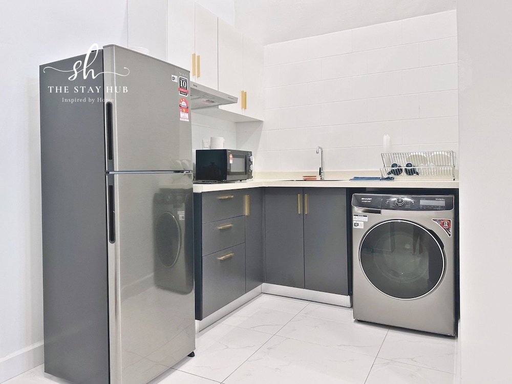 Arte Cheras Luxury Suites