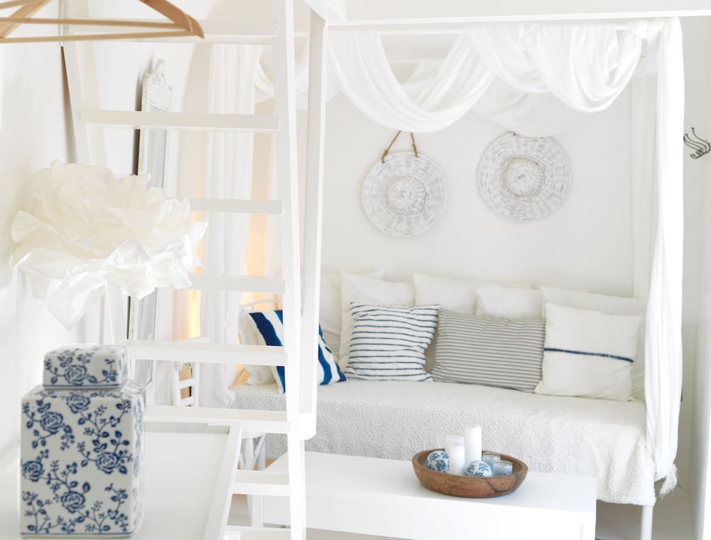 OIA Unique Homes by K&K