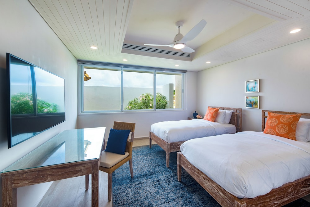East Resort