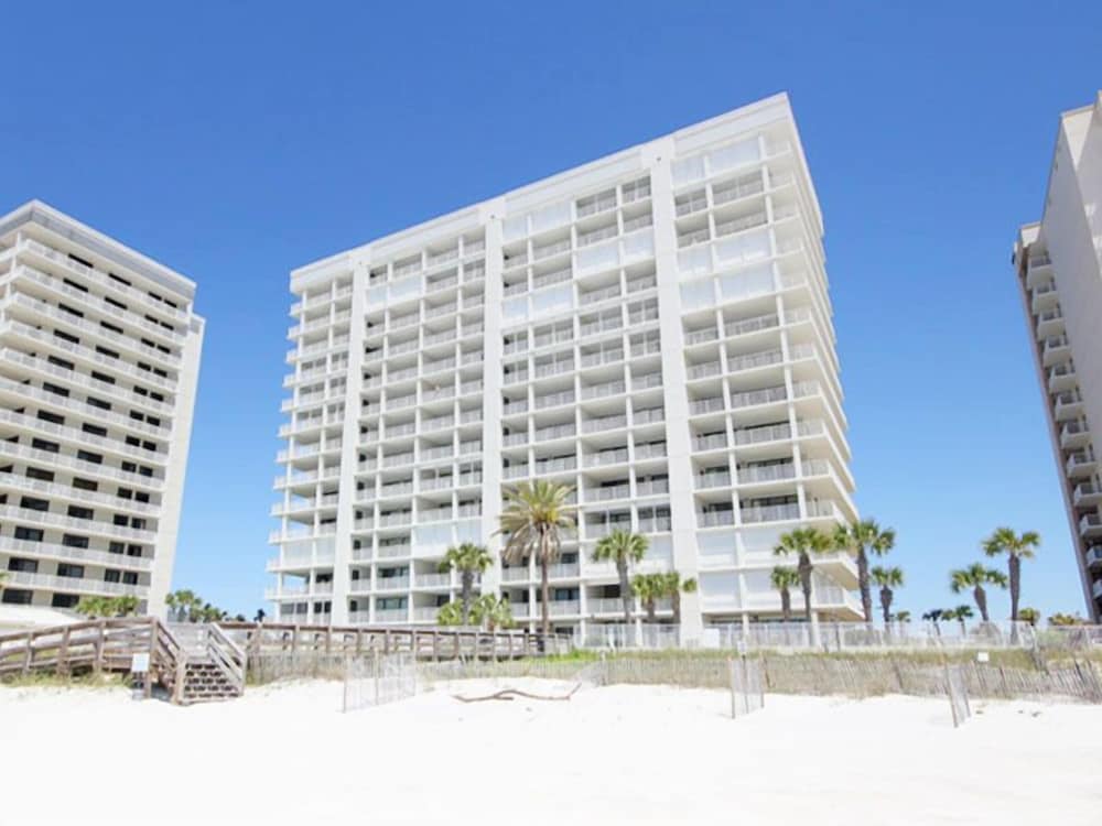 Pelican Pointe #1003 by Southern Vacation Rentals