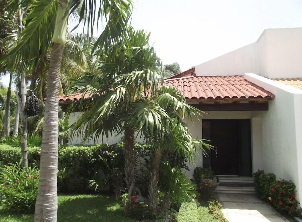 Tu Casa En Zona Hotelera a una Cuadra de la Playa
