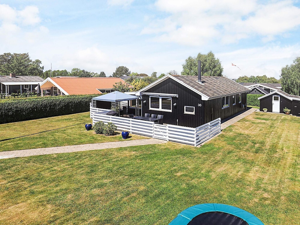 8 Person Holiday Home in Otterup