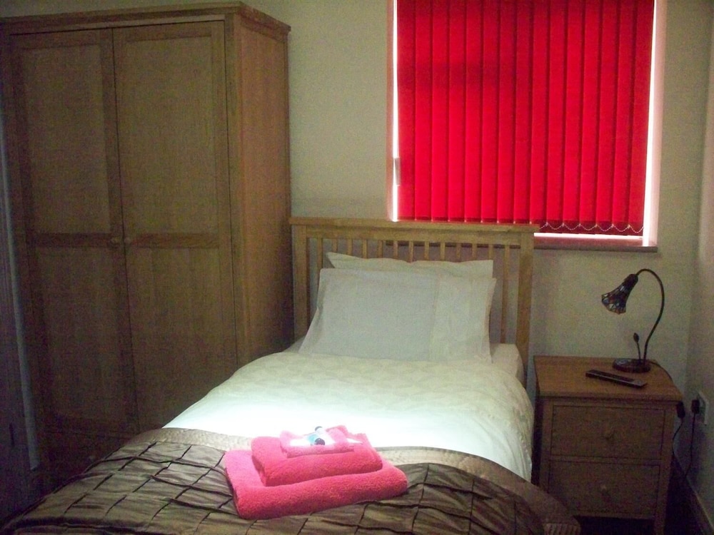 THE HORSESHOE BED AND BREAKFAST