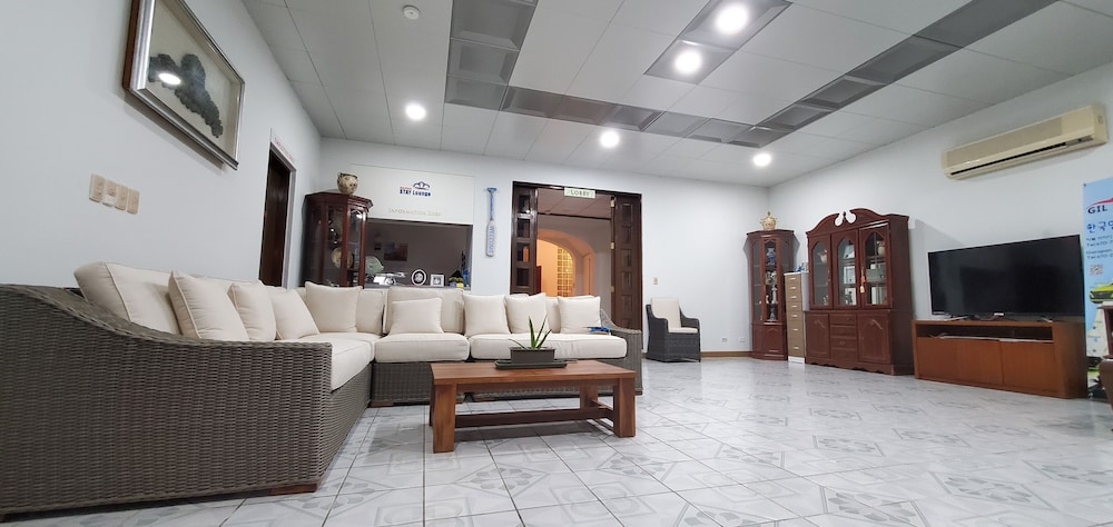 Saipan Stay Lounge