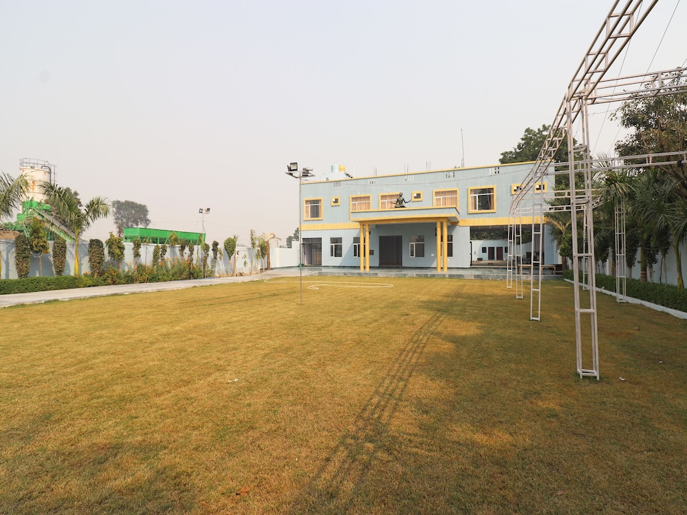 OYO 22014 Prem Resort view 3