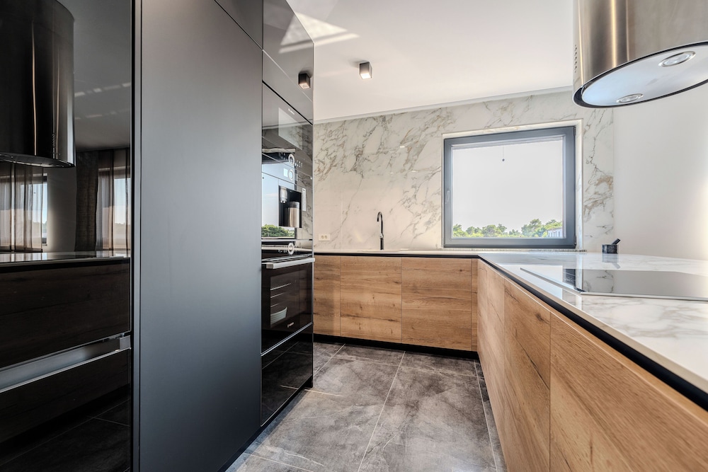 Penthouse Adela