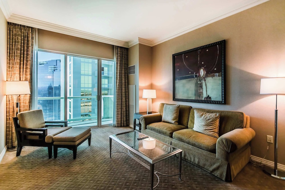 Signature MGM