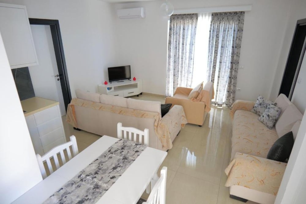 Vila Xhafa