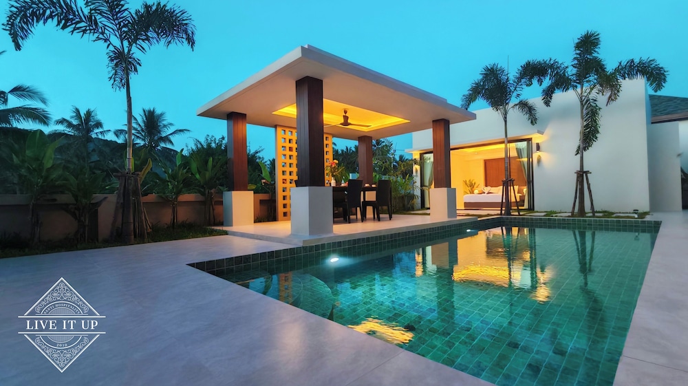 Santi Tara Villas