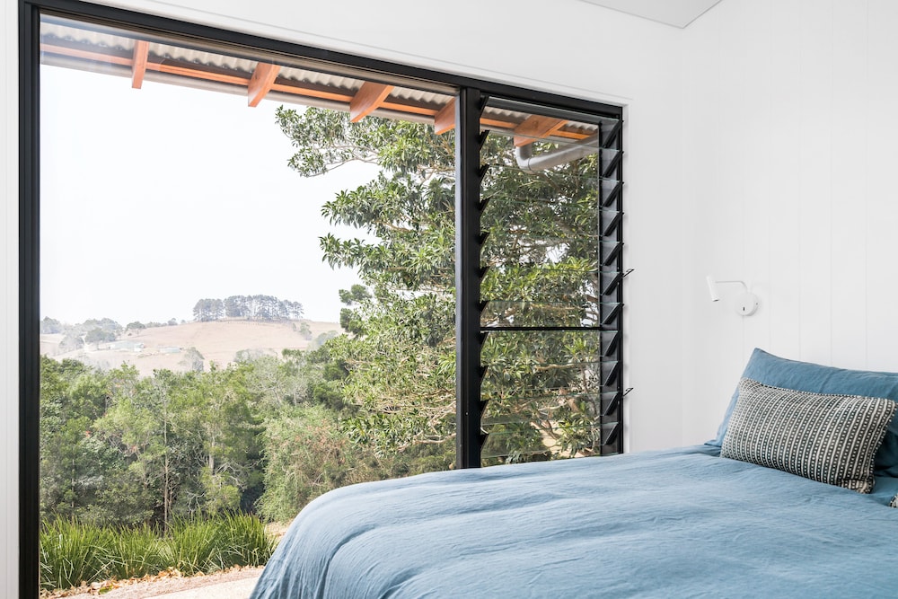Your Luxury Escape - Carinya Cottage 3 view 3