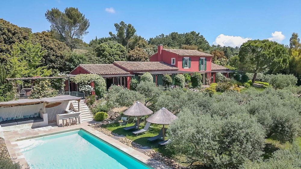 Le Mas Ela a Your Family Haven With Private Pool