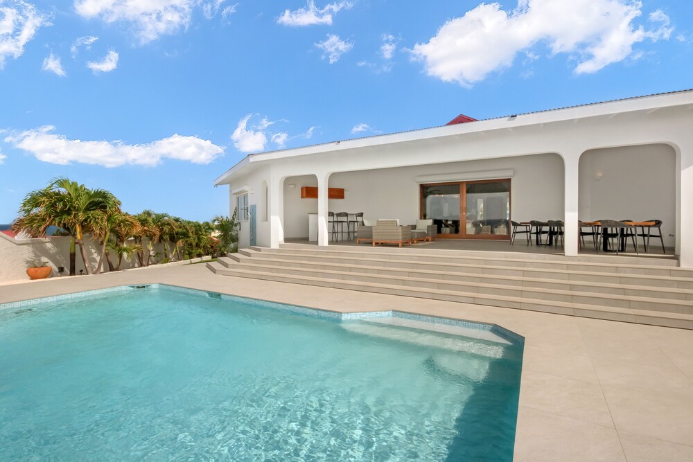Puerta Al-Mar Villa view 4