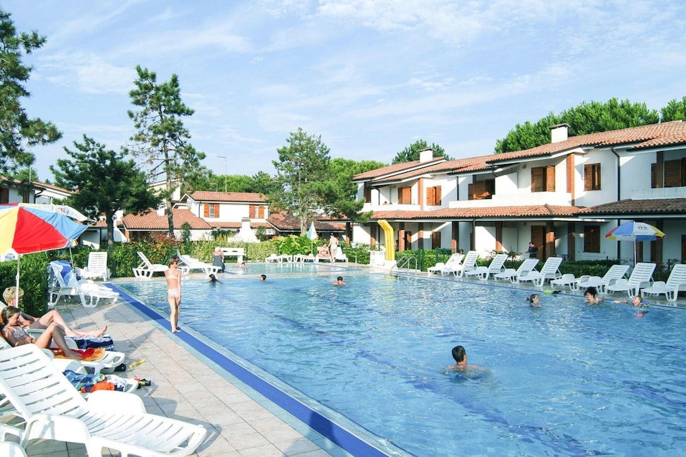 Apartment in Italy Near Sandy Beach
