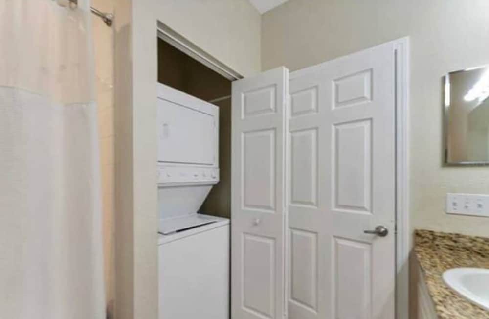 Themed Bedrooms Disney Area 3BR