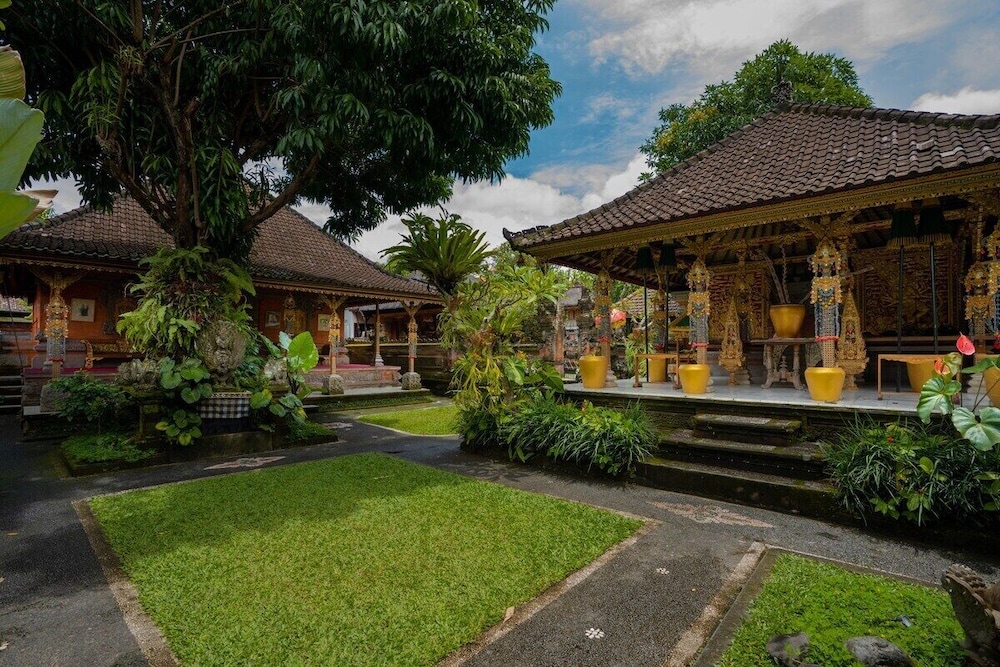 Puri Anyar Heritage