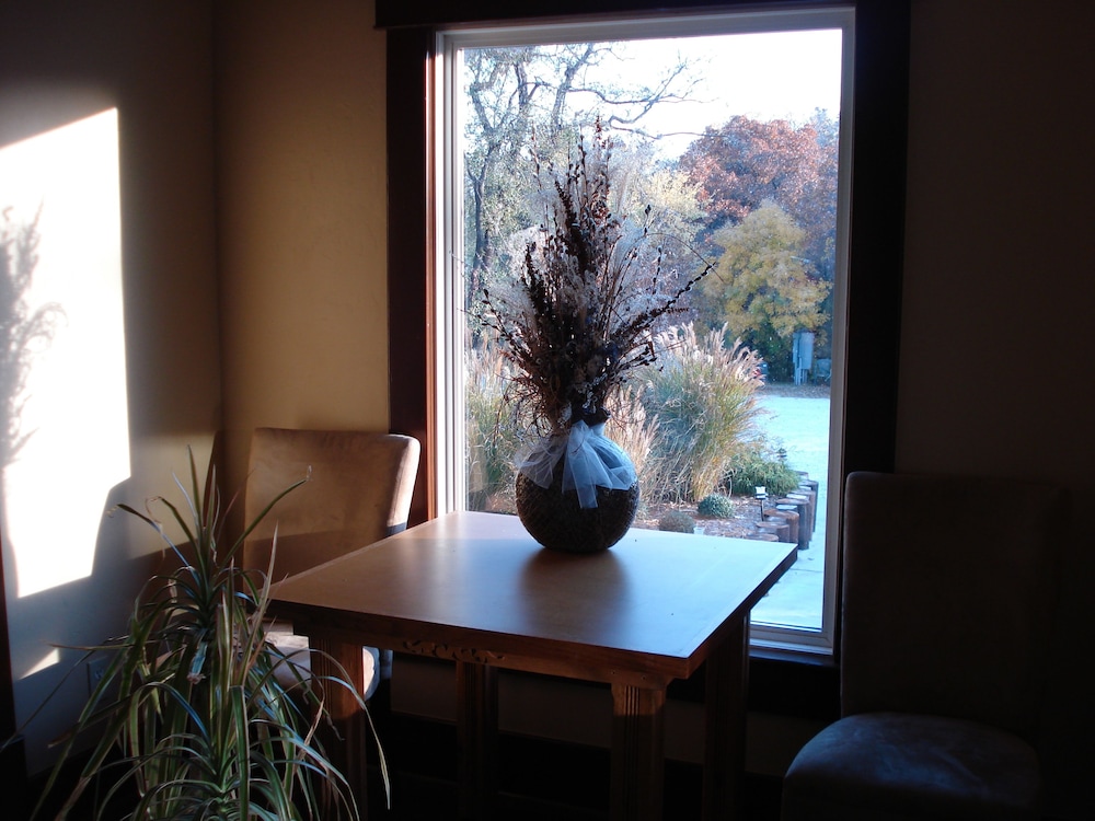 Indian Creek Village Winery - Property Image 10