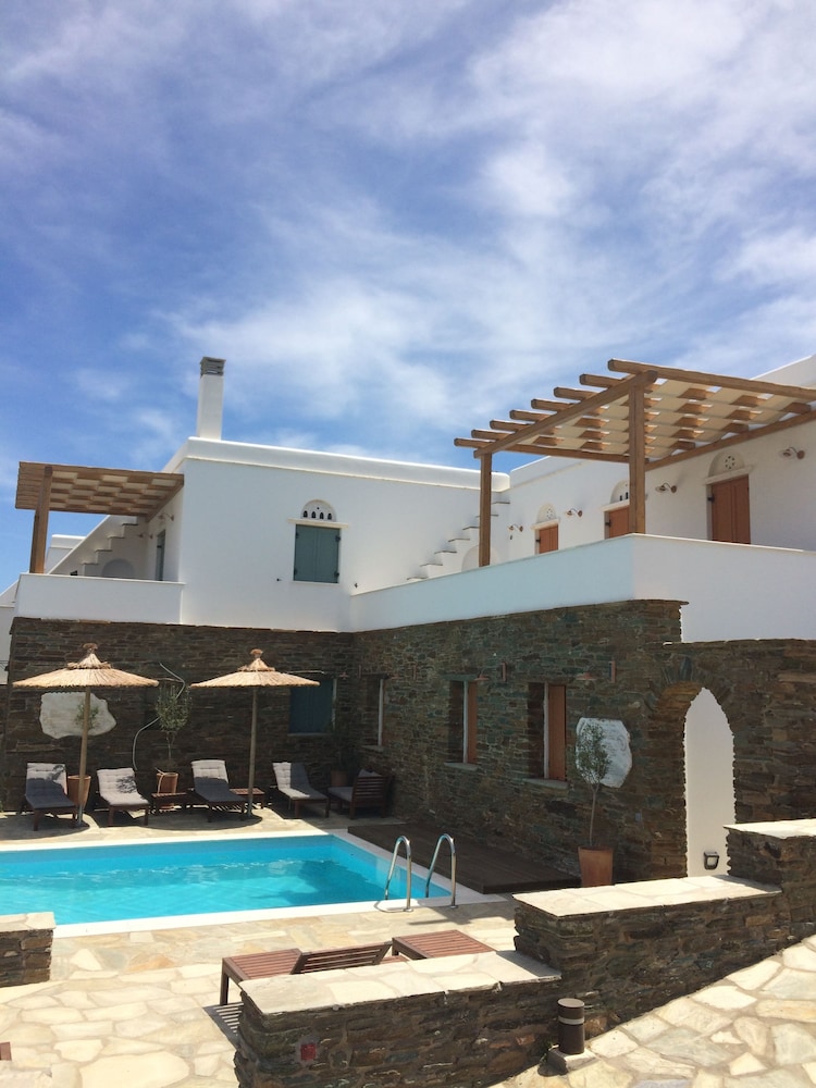 imarkellis boutique villas