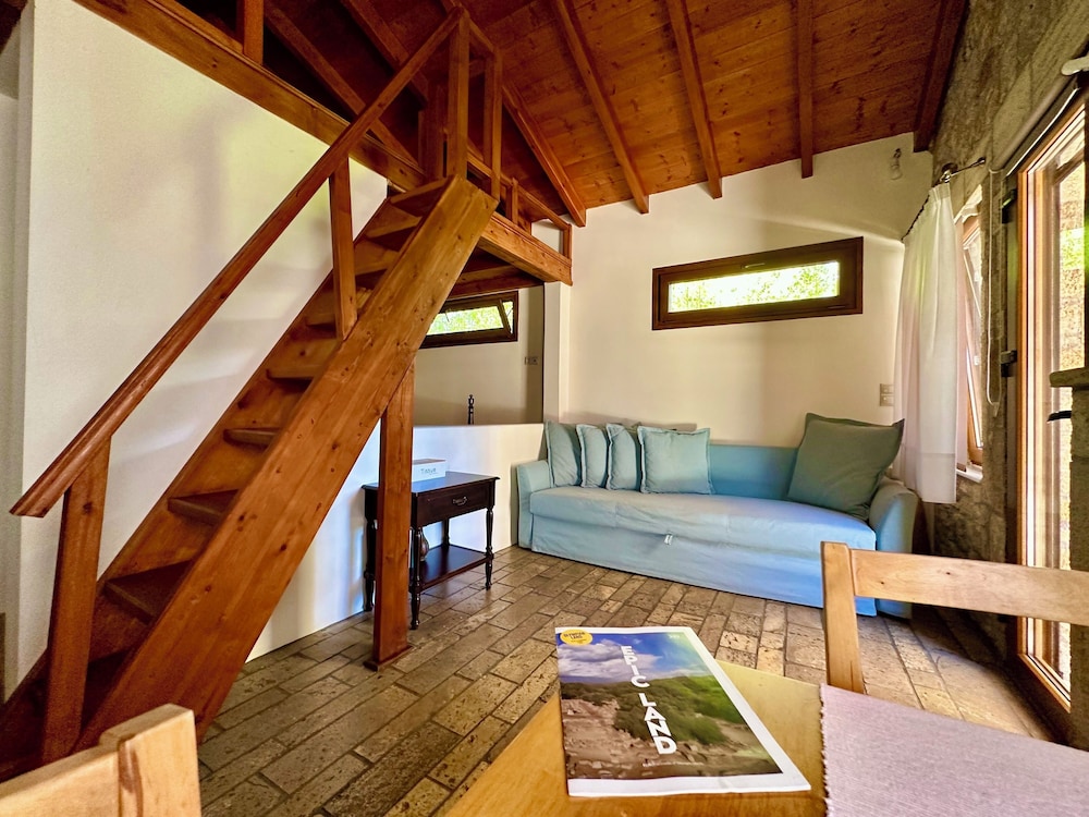 Genari Beach Apartments Garden View Retreat
